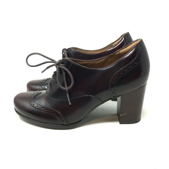 Clarks Shoes - Clarks Artisan Ciera Brine Size 9.5 M Victorian Burgundy Oxford Heel Booties